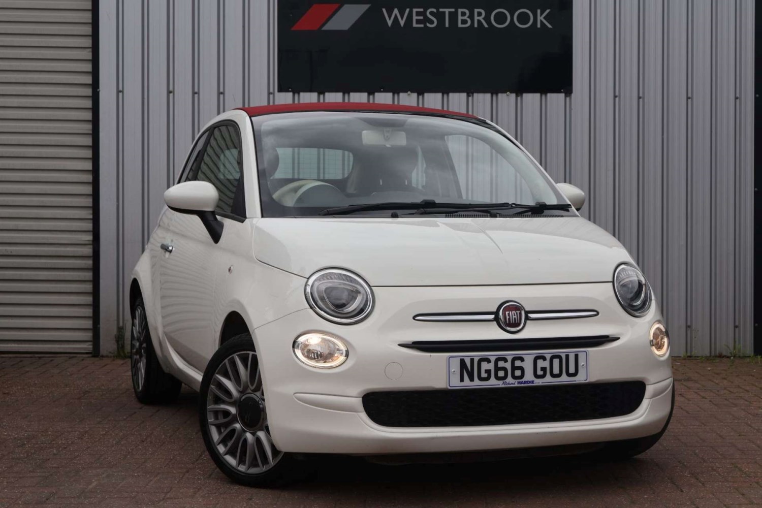 Fiat 500 Listing Image