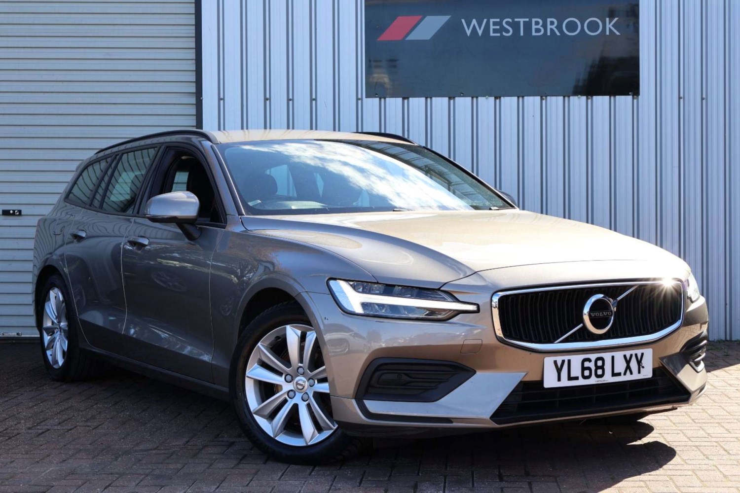 Volvo V60 Listing Image