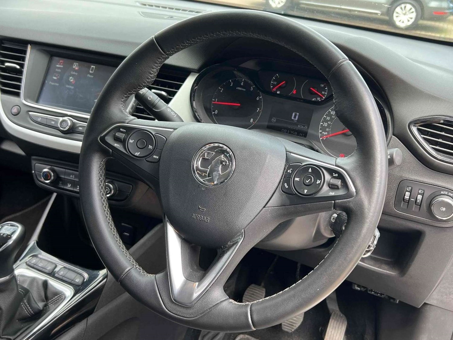 Vauxhall Crossland X Listing Image