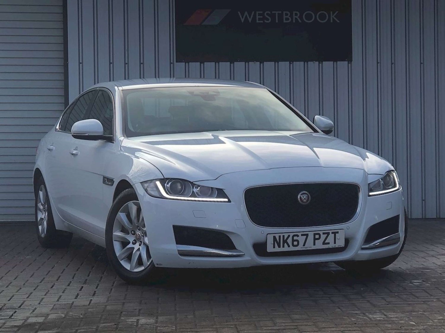 Jaguar XF Listing Image