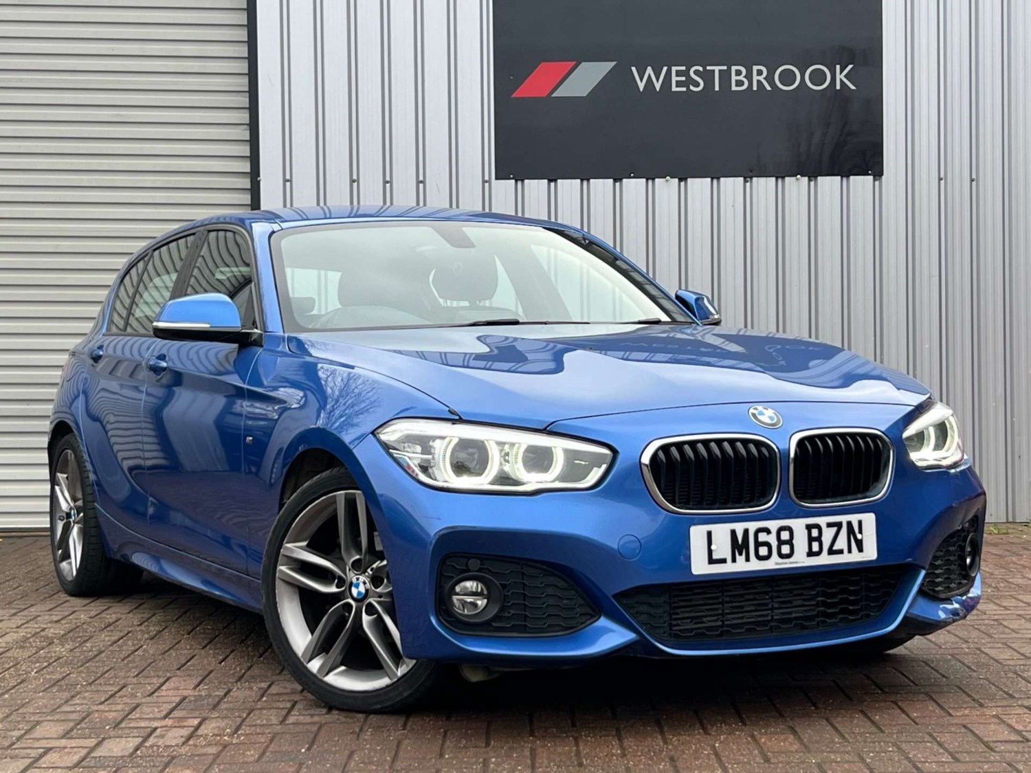 BMW 1 Series Listing Image