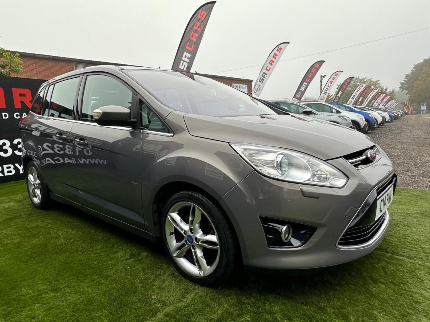 Ford Grand C-Max Listing Image