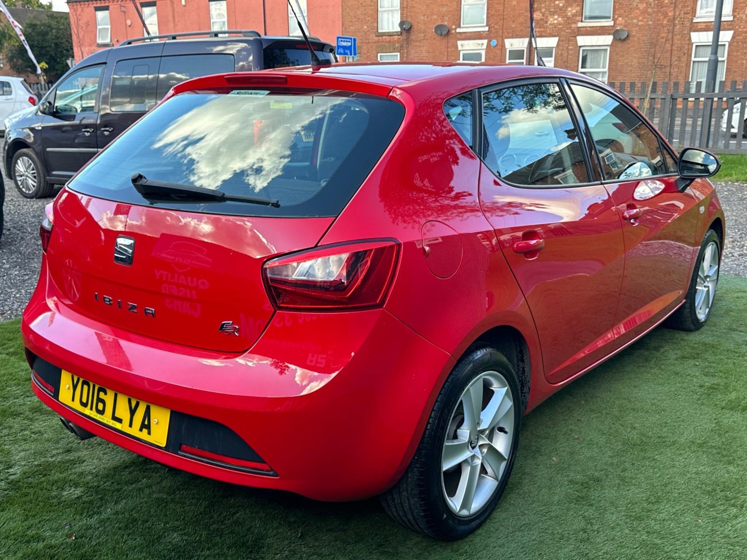 SEAT Ibiza Listing Image