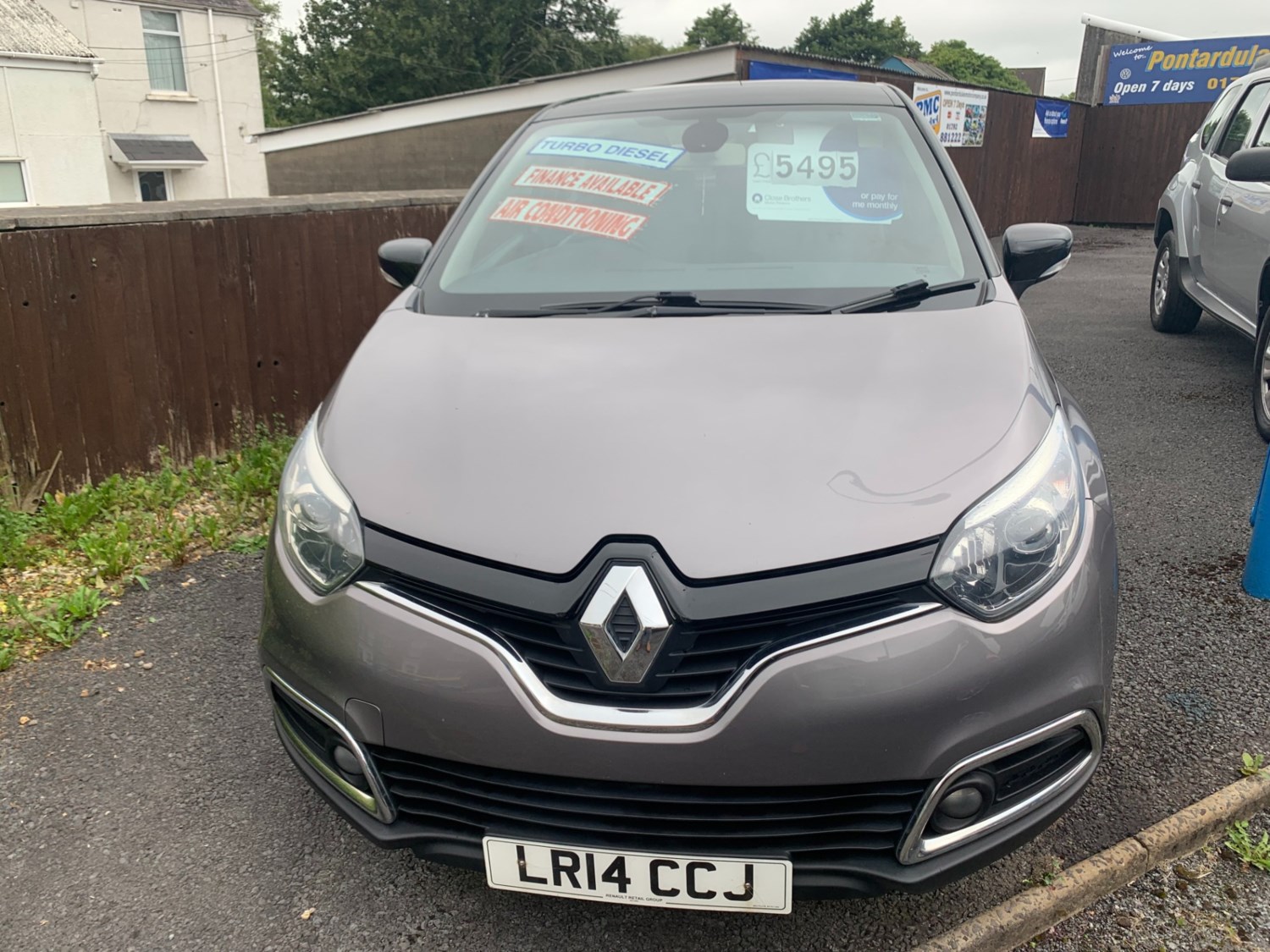 Renault Captur Listing Image