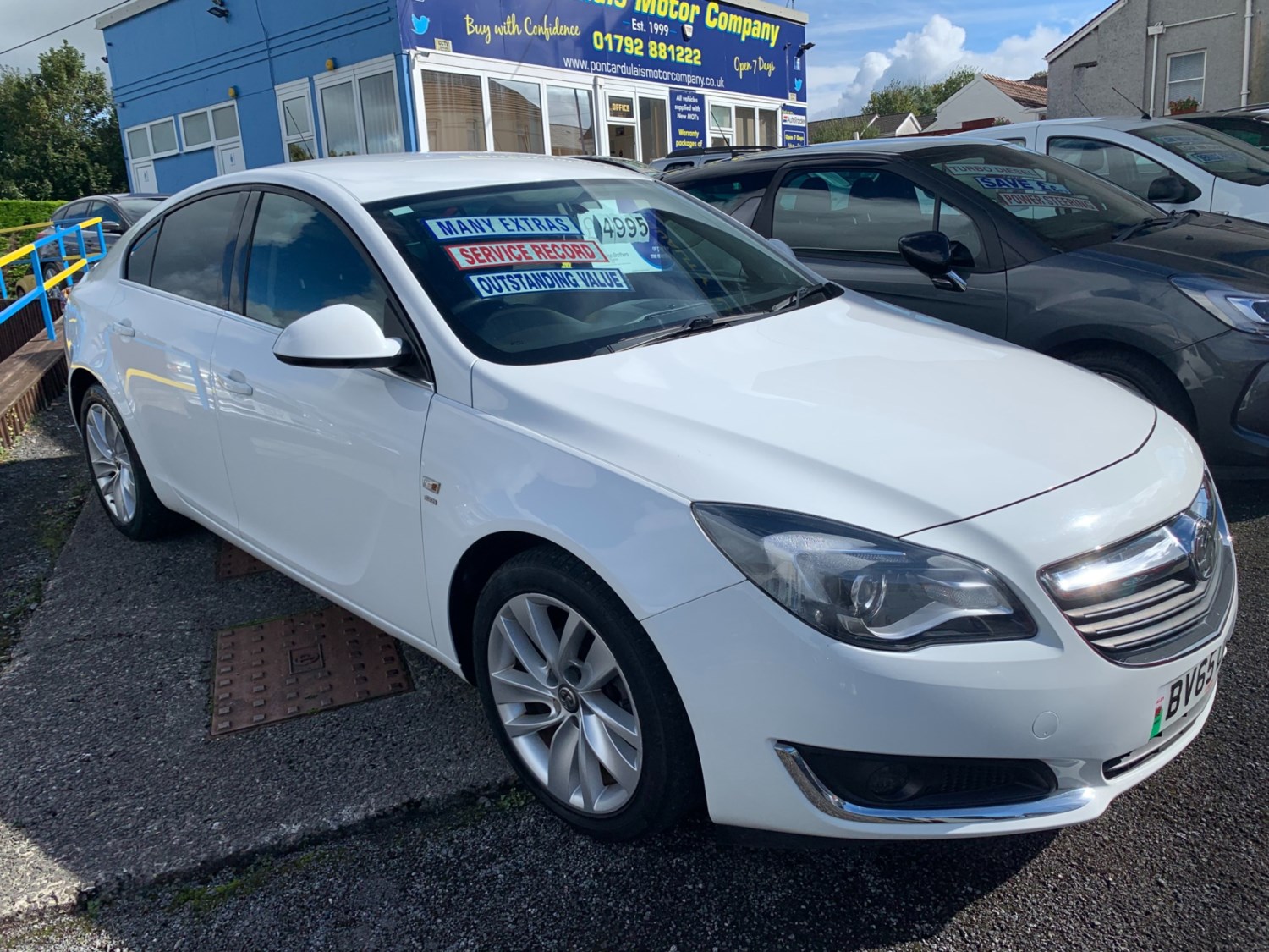 Vauxhall Insignia Listing Image