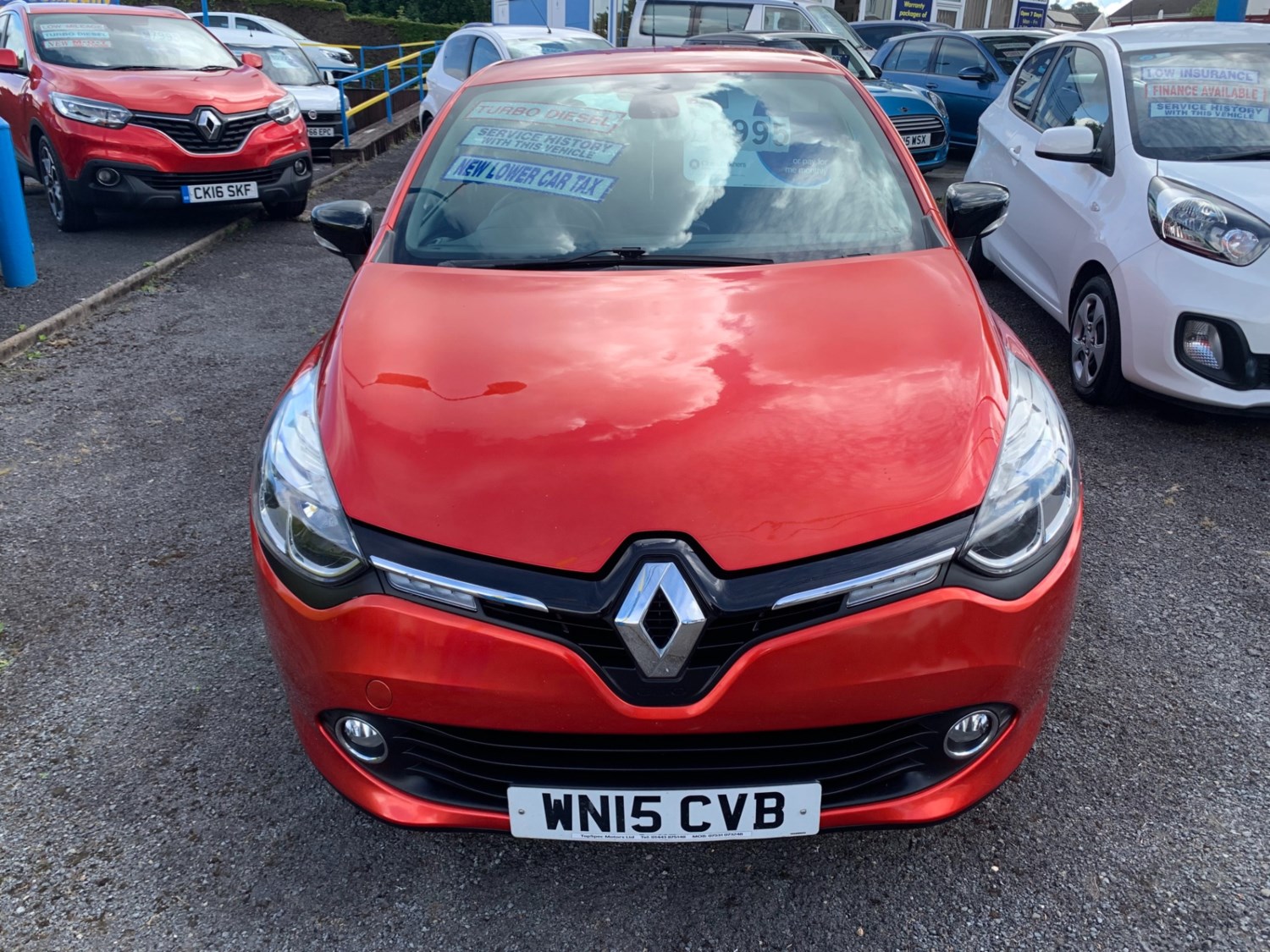 Renault Clio Listing Image