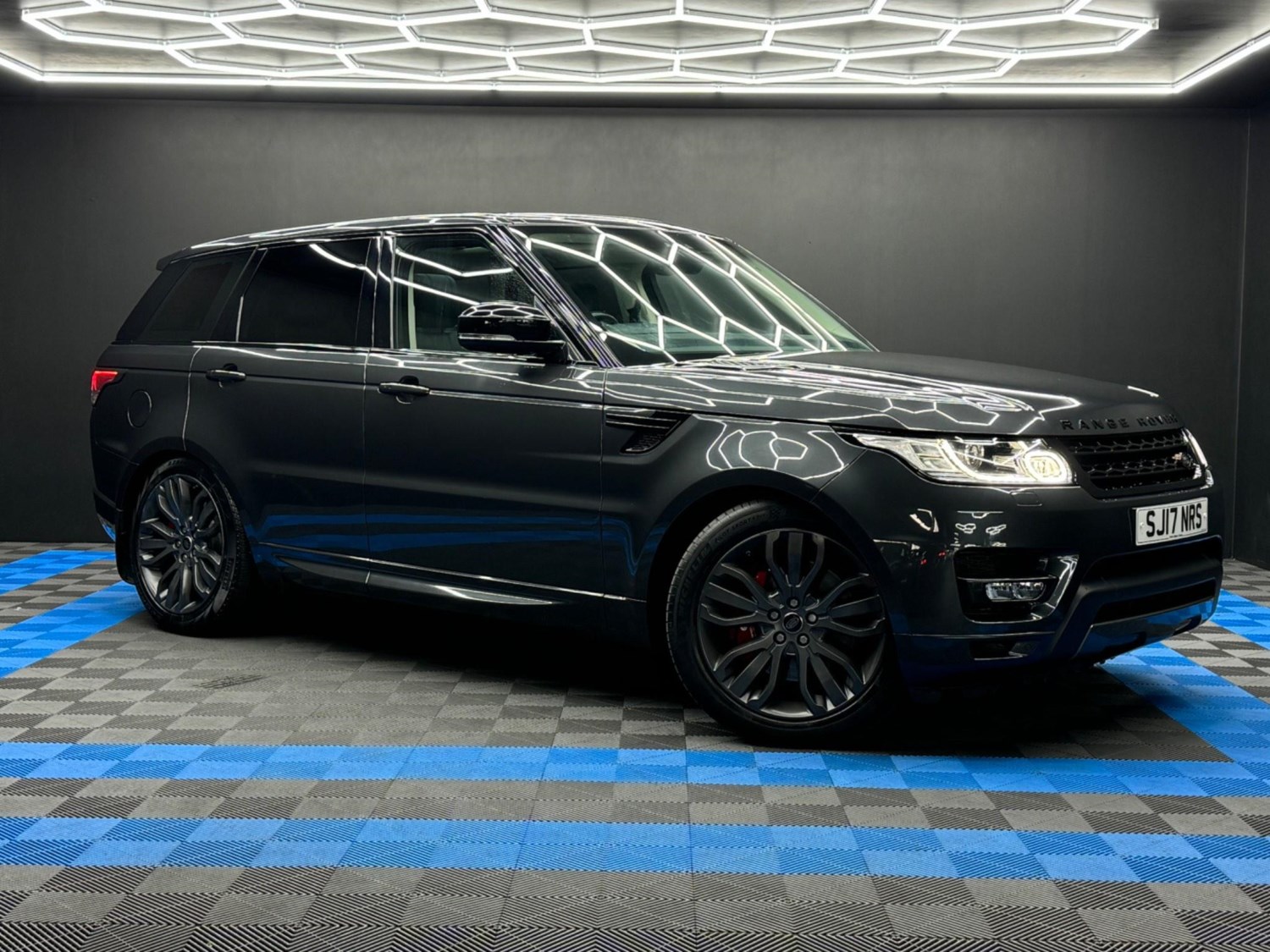 Land Rover Range Rover Sport Listing Image