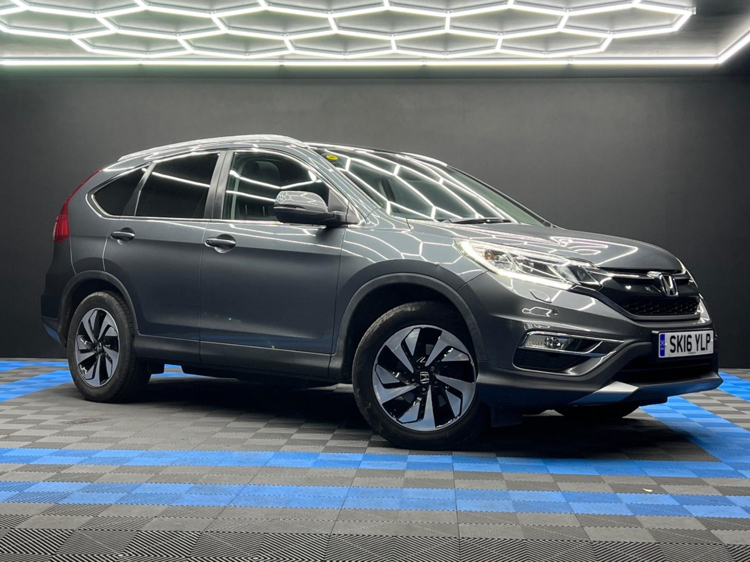 Honda CR-V Listing Image