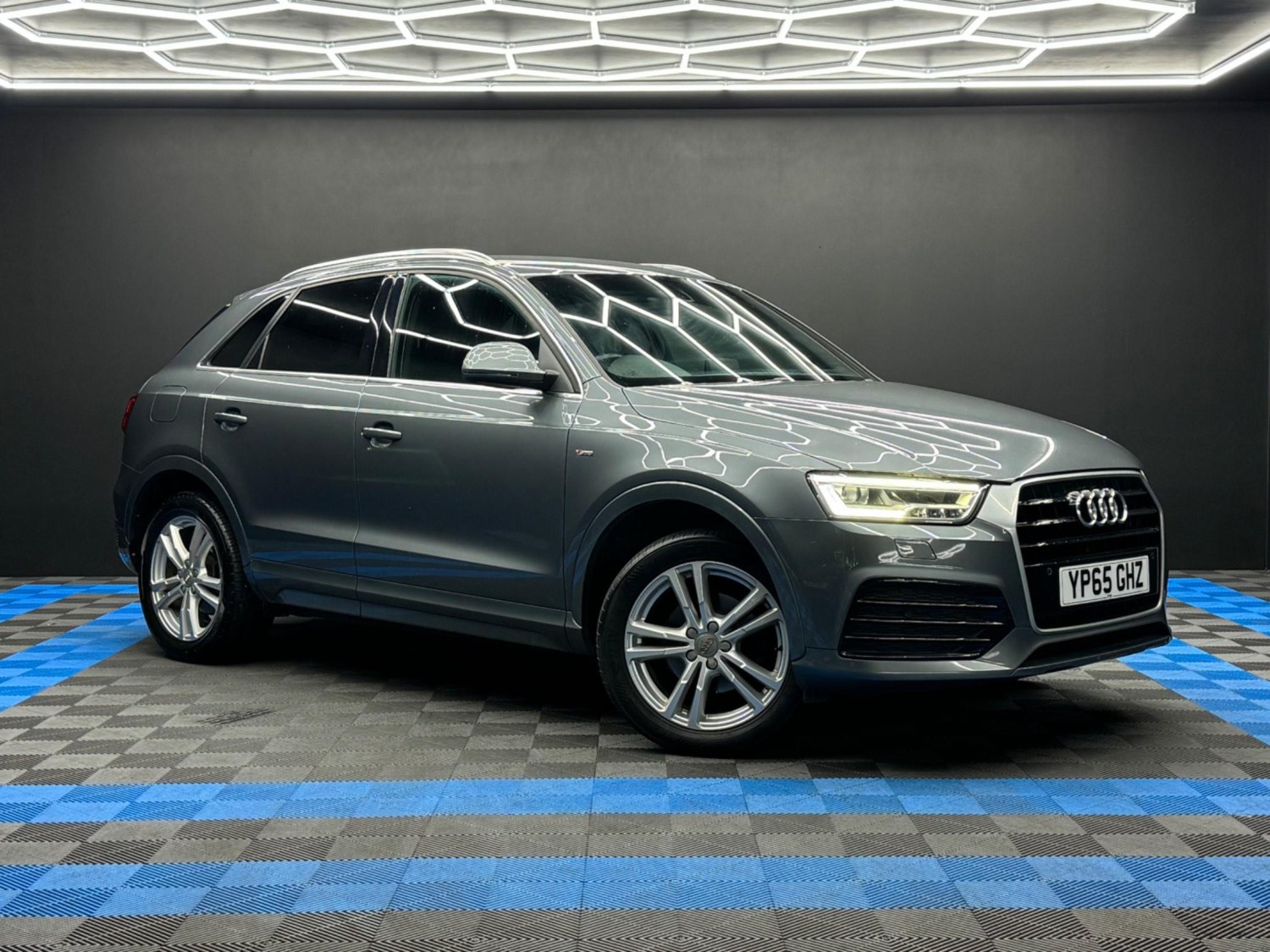 Audi Q3 Listing Image