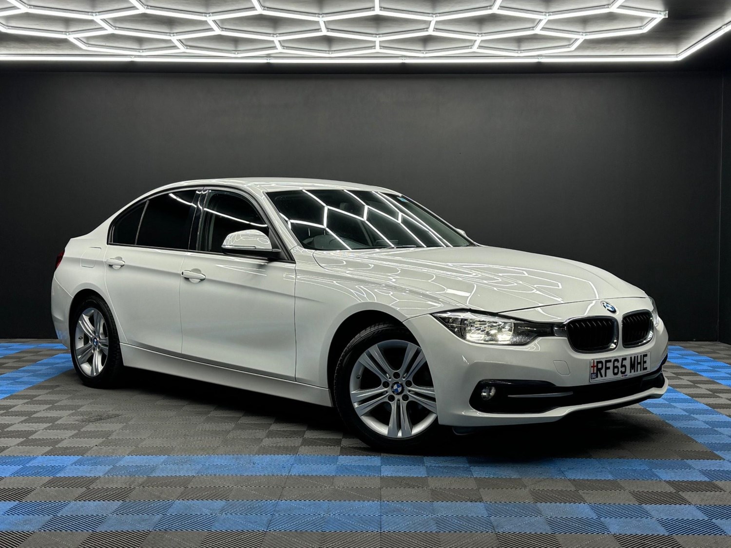 BMW 3 Series Listing Image