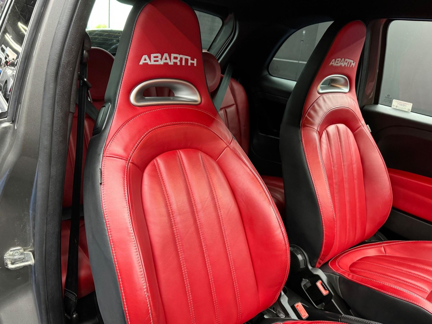 Abarth 595 Listing Image