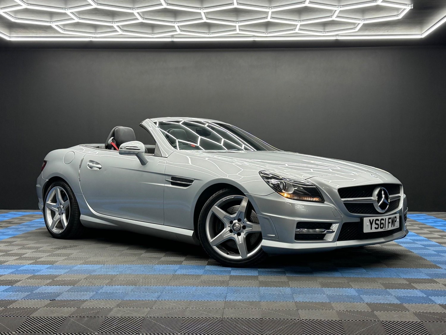 Mercedes-Benz  Listing Image