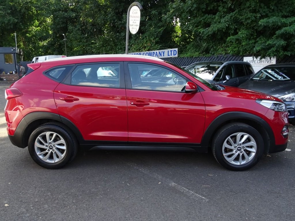 Hyundai TUCSON Listing Image