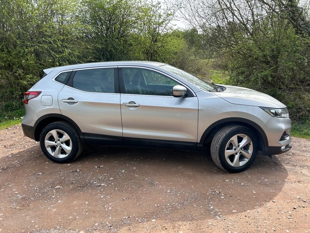 Nissan Qashqai Listing Image