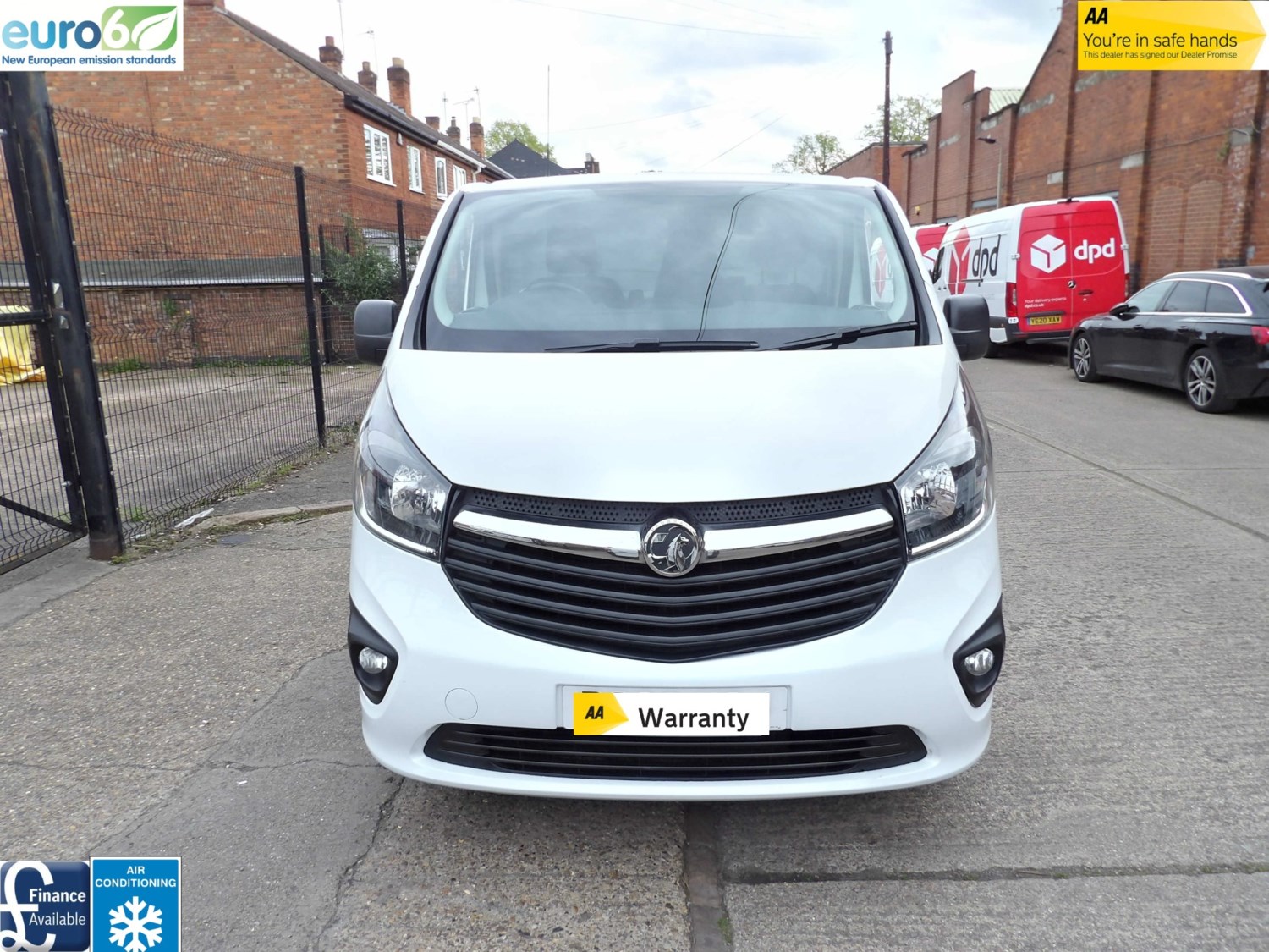 Vauxhall Vivaro Listing Image