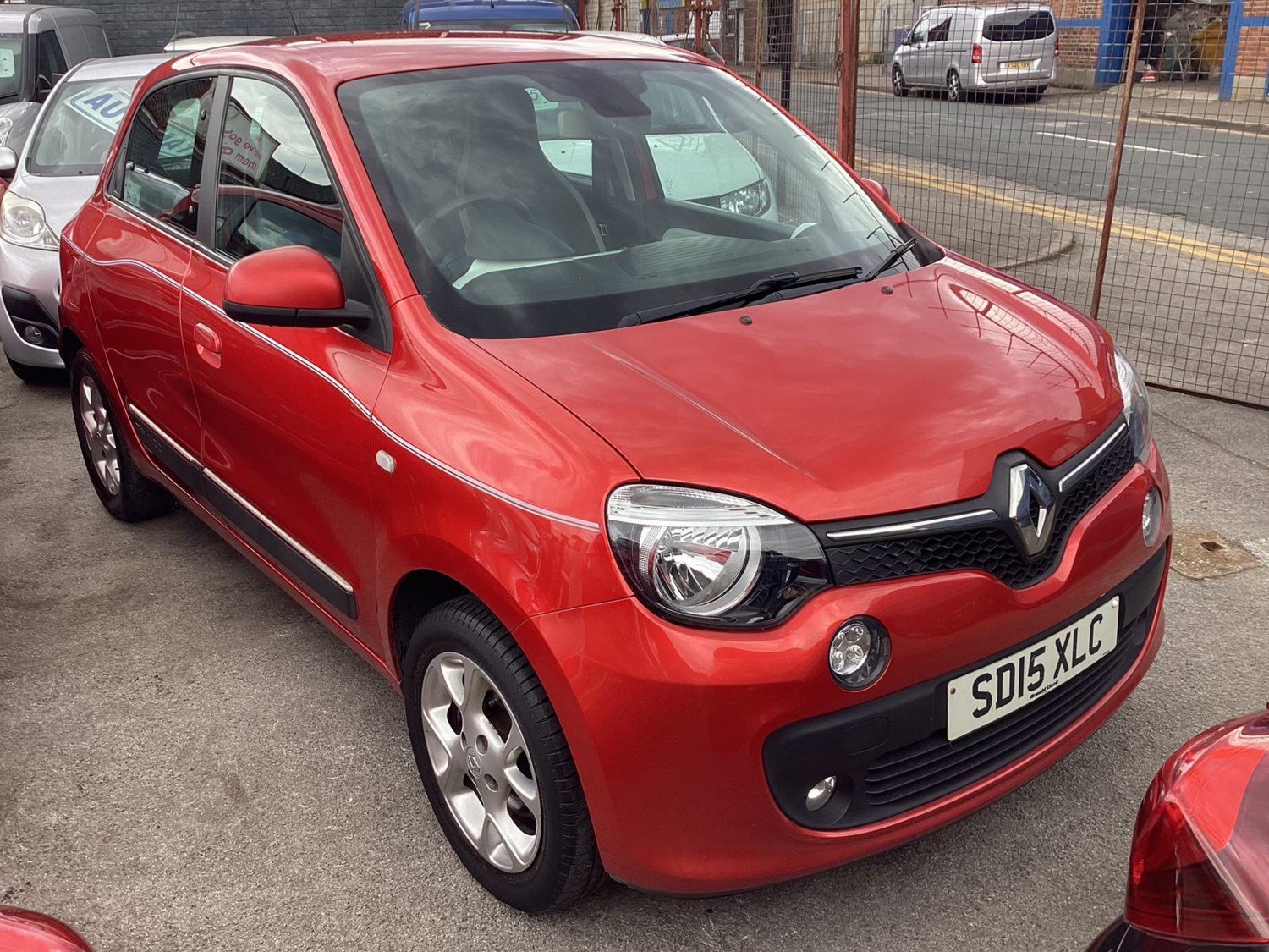 Renault Twingo Listing Image