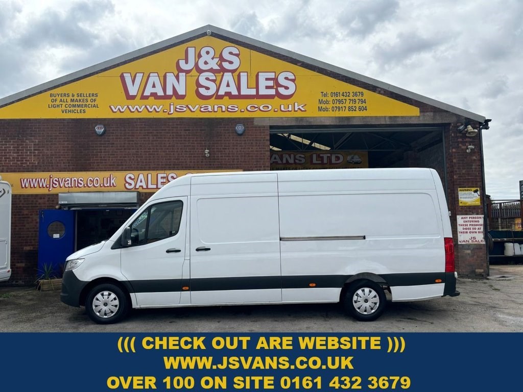 Mercedes-Benz Sprinter Listing Image