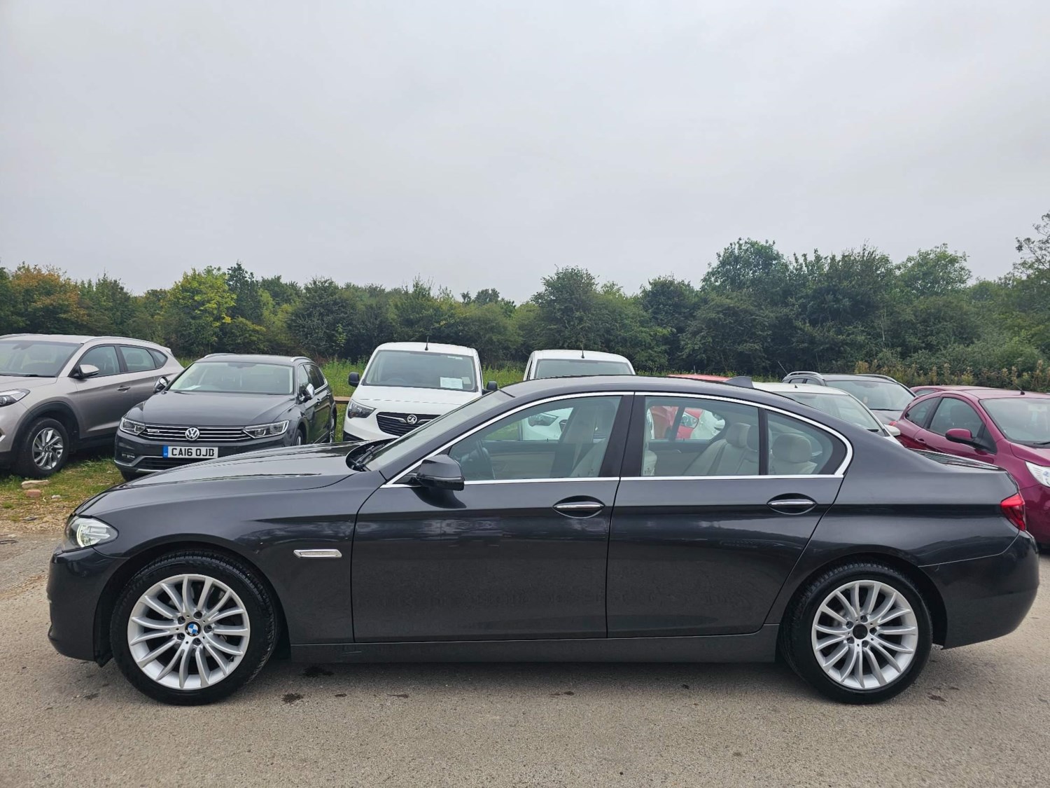 BMW 5 Series Listing Image