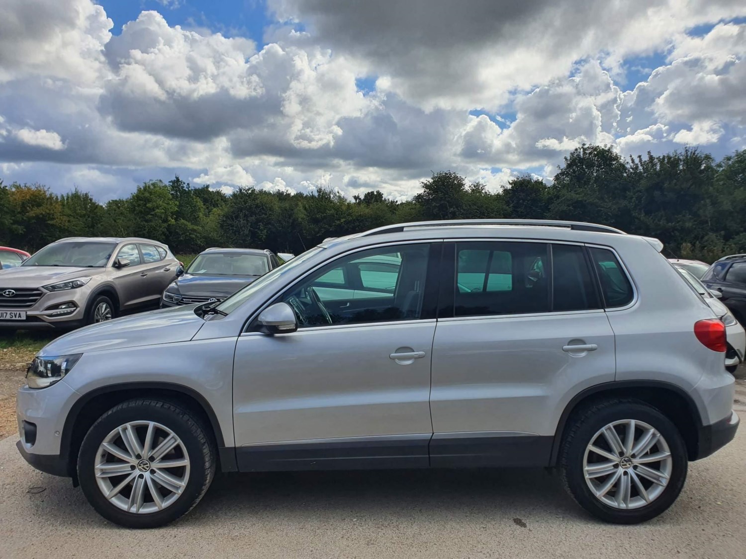 Volkswagen Tiguan Listing Image