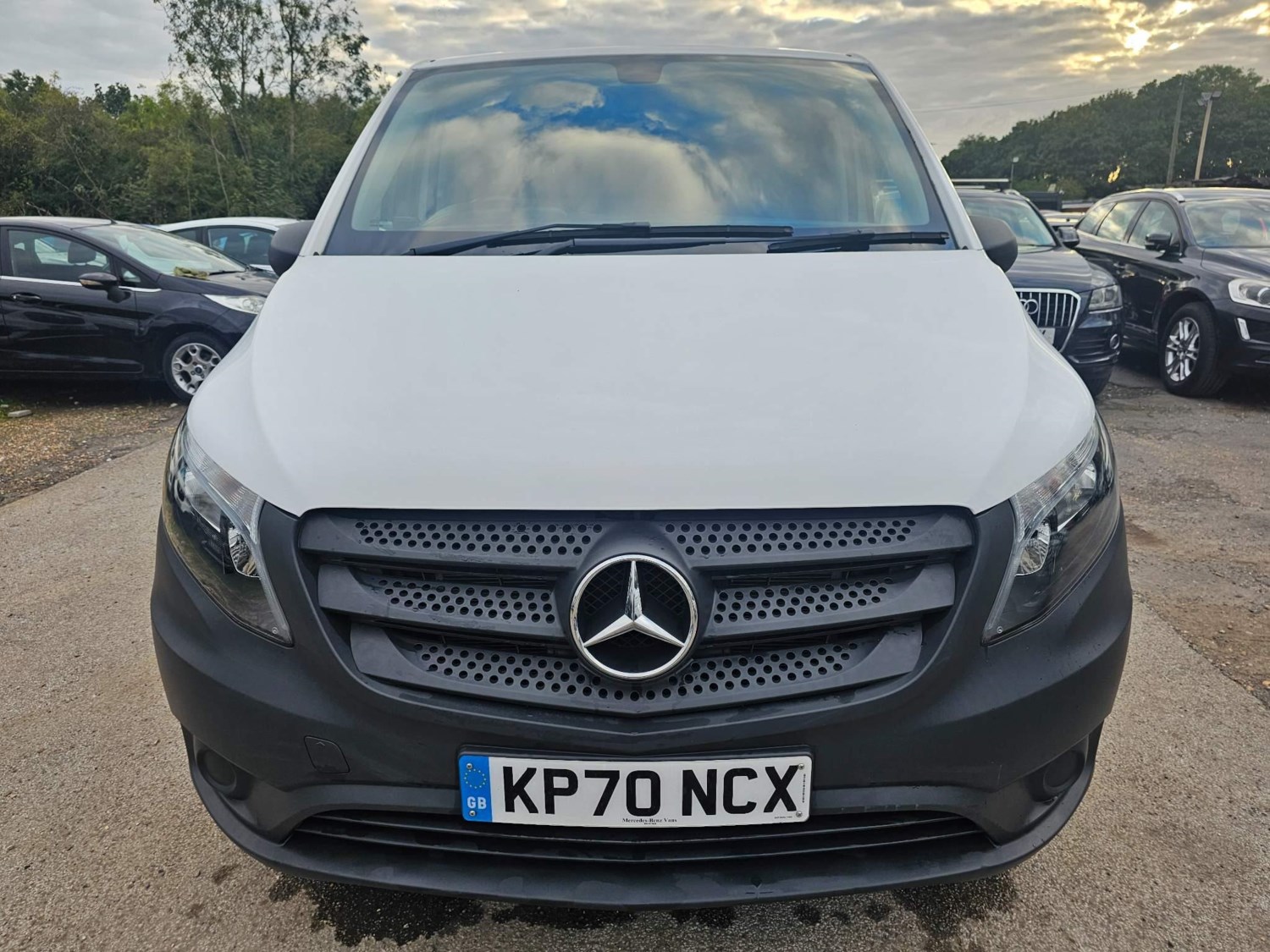 Mercedes-Benz Vito Listing Image