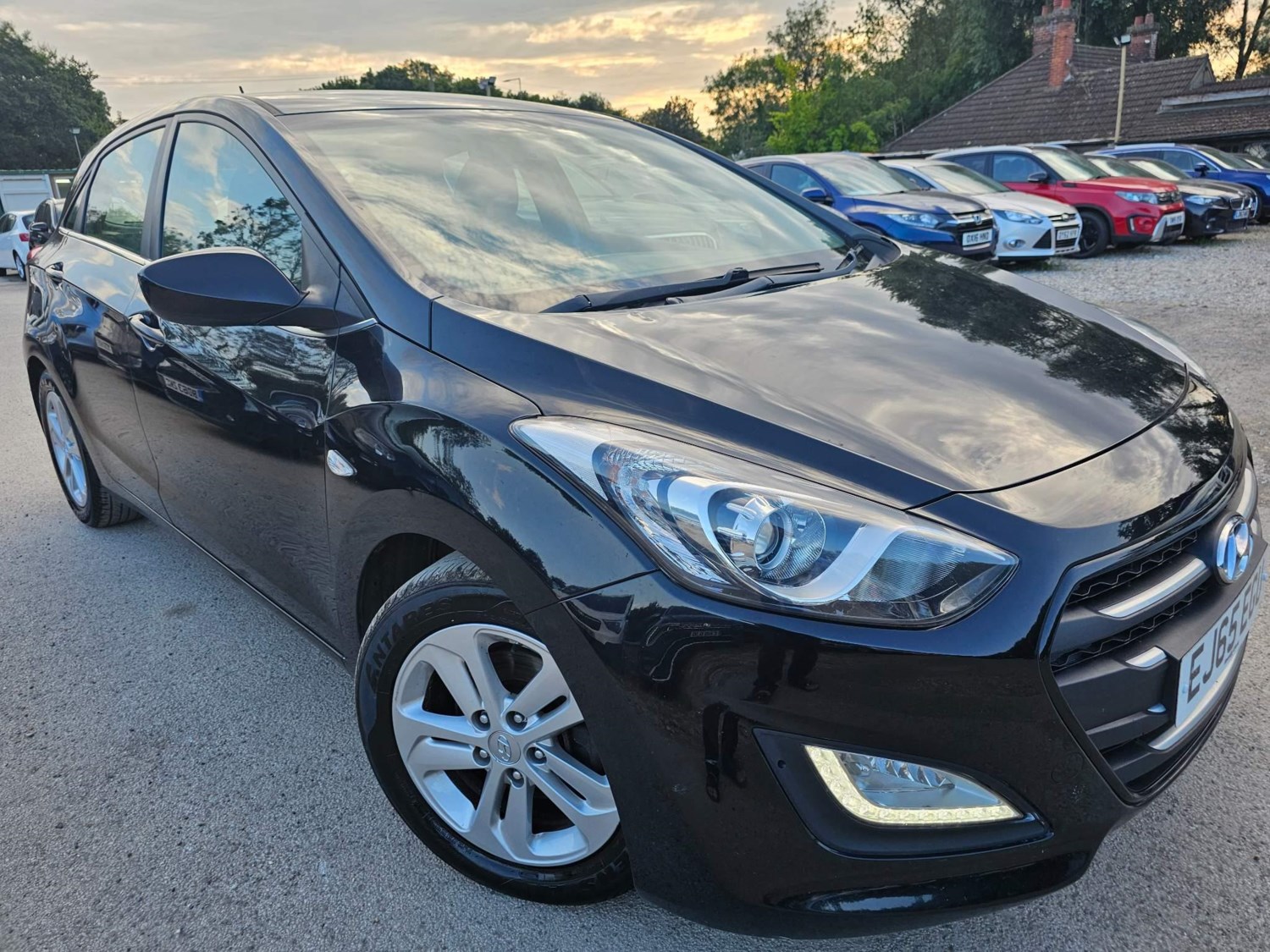 Hyundai i30 Listing Image