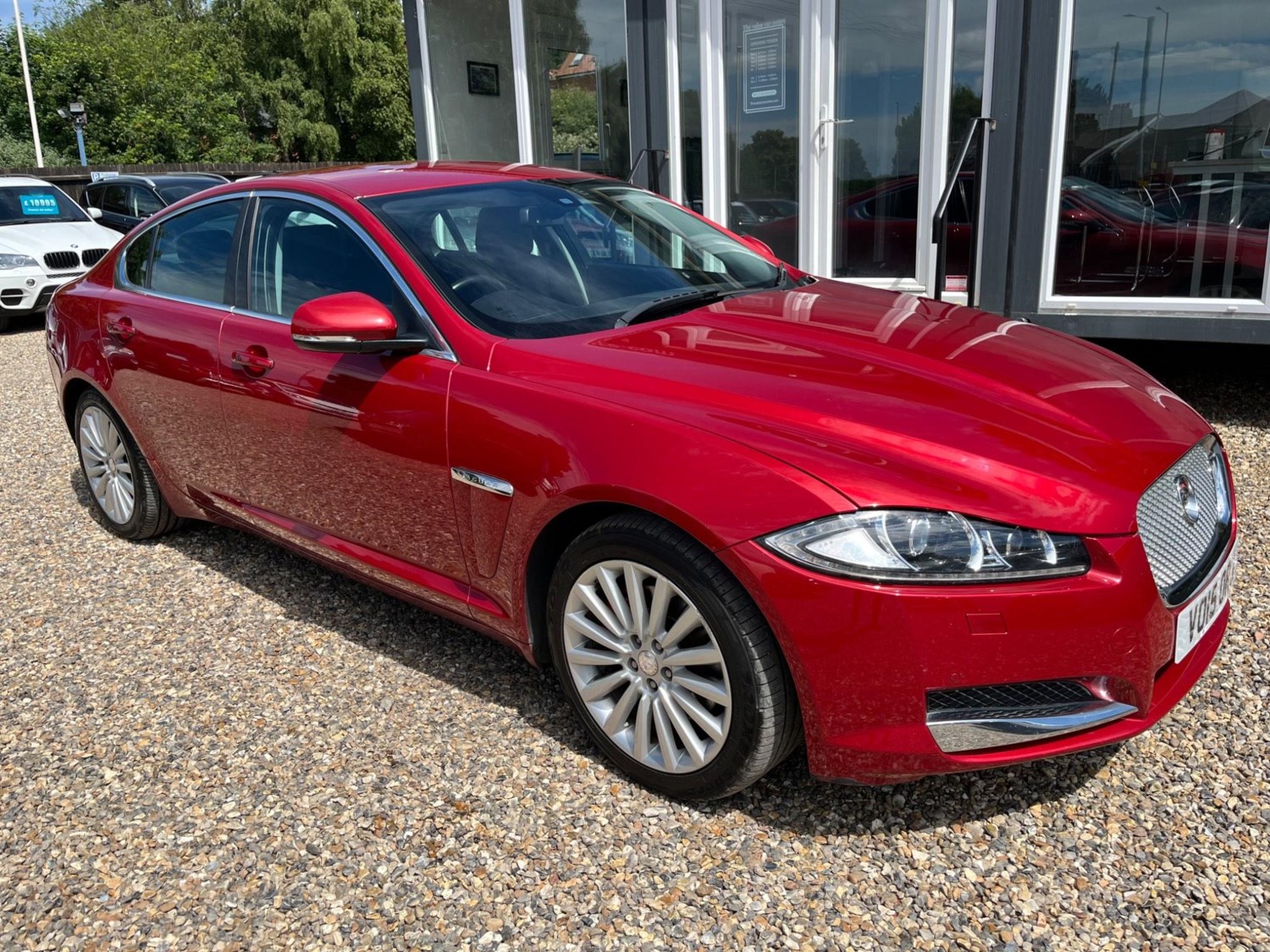 Jaguar XF Listing Image