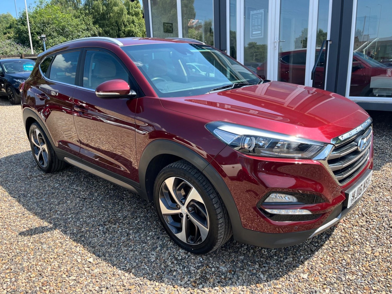 Hyundai TUCSON Listing Image