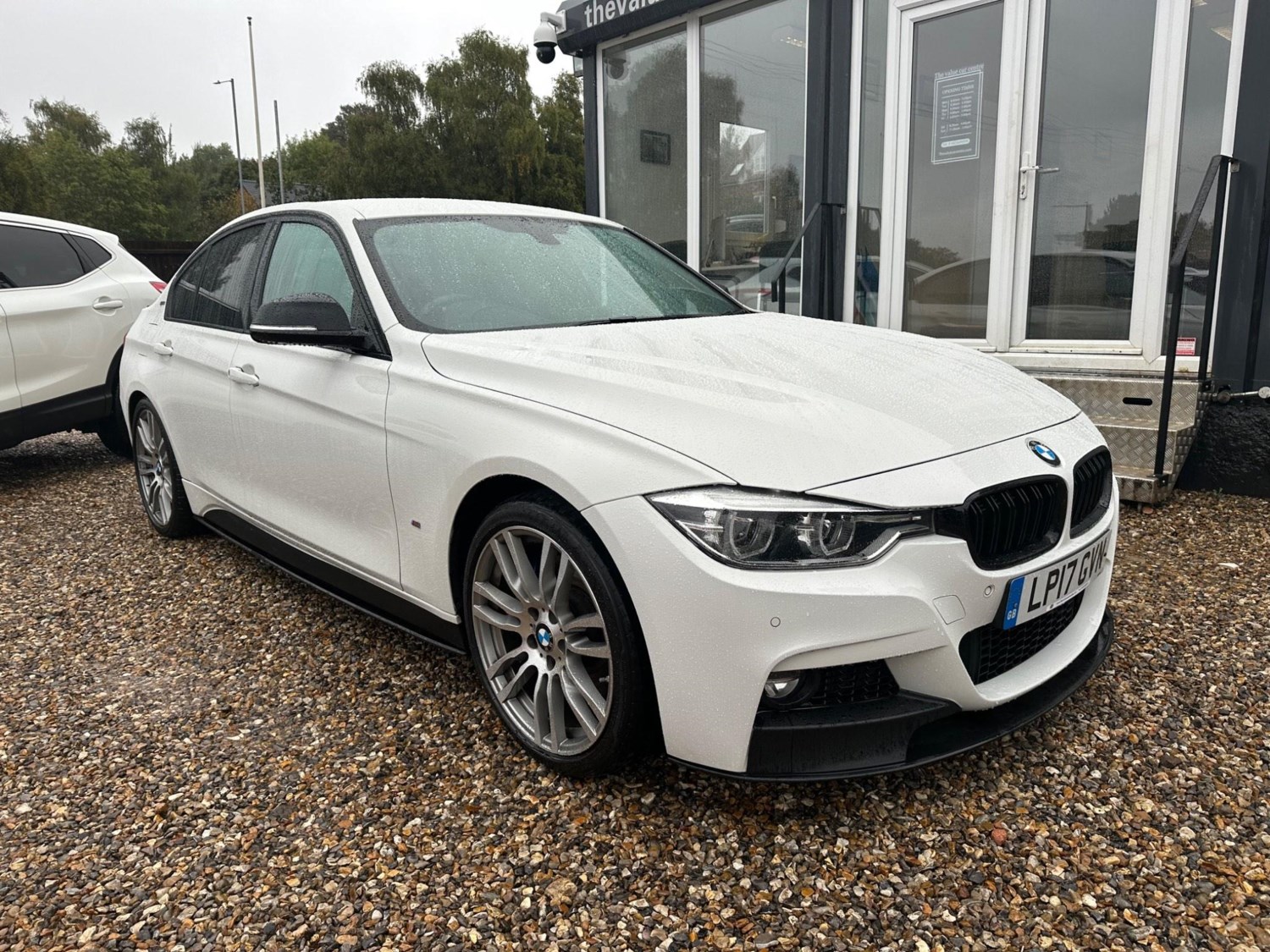 BMW 3 Series Listing Image