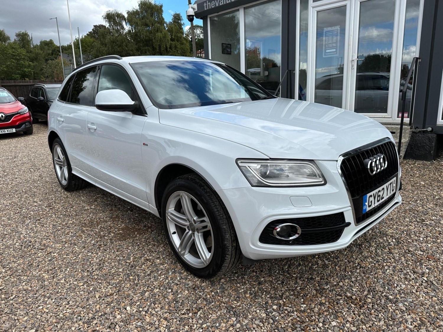 Audi Q5 Listing Image