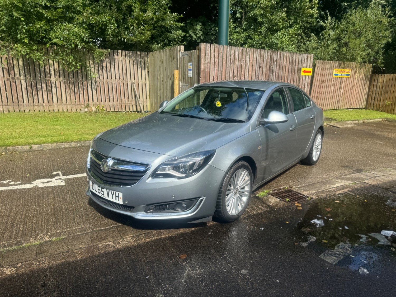 Vauxhall Insignia Listing Image