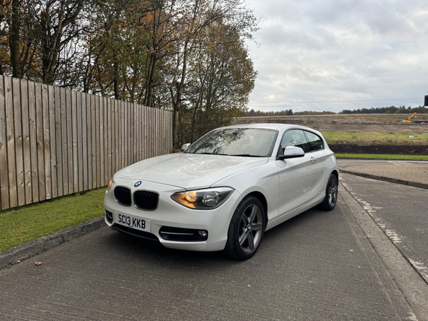 BMW 1 Series Listing Image