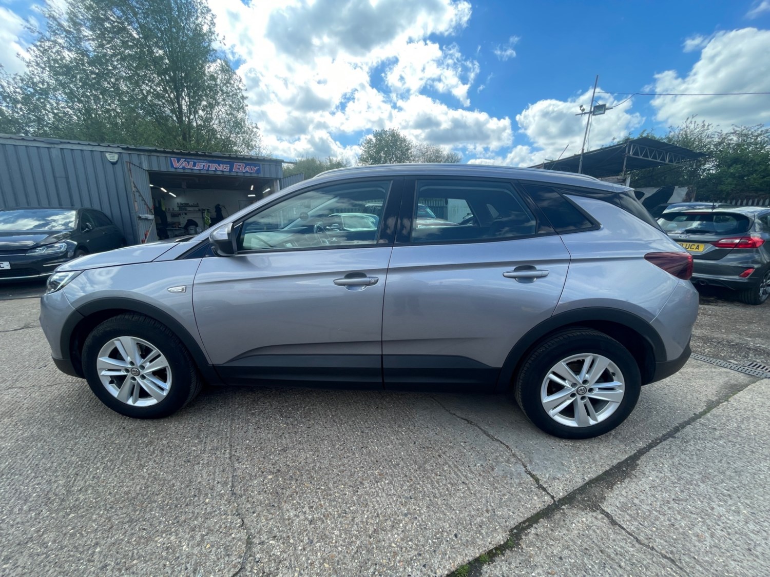 Vauxhall Grandland X Listing Image