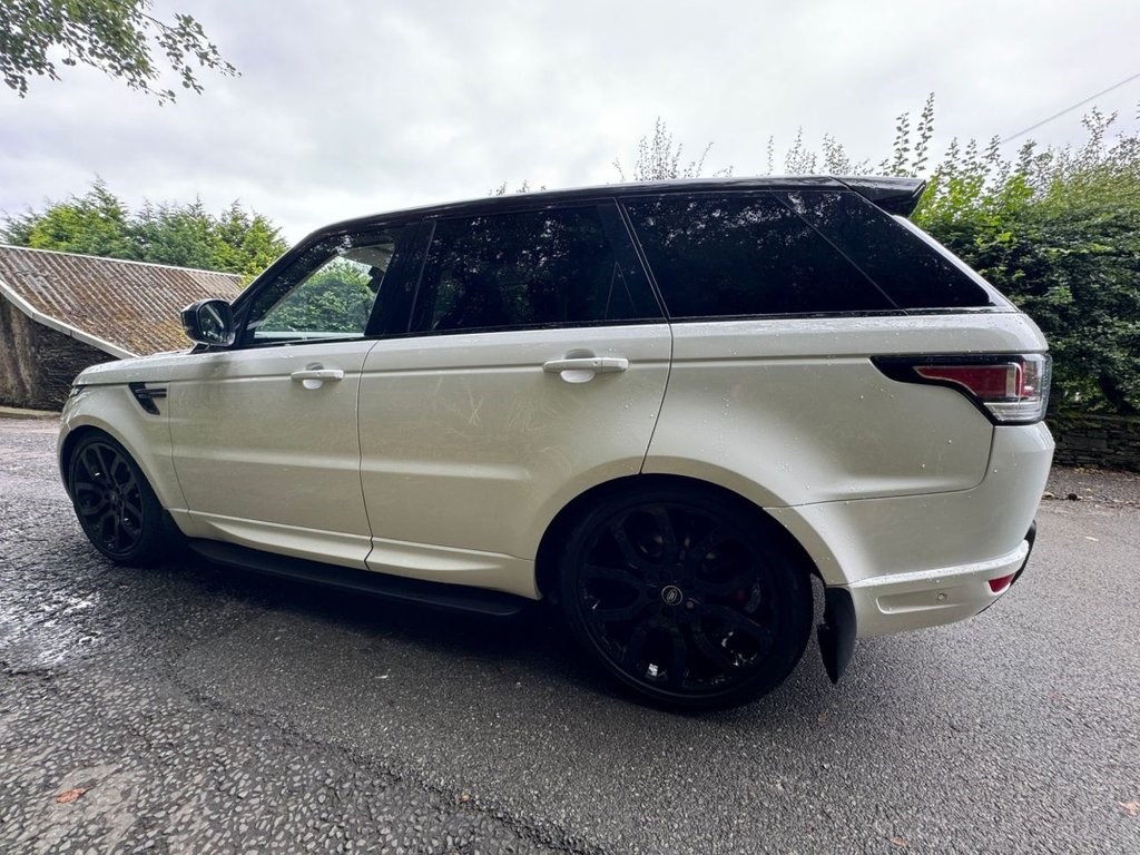 Land Rover Range Rover Sport Listing Image