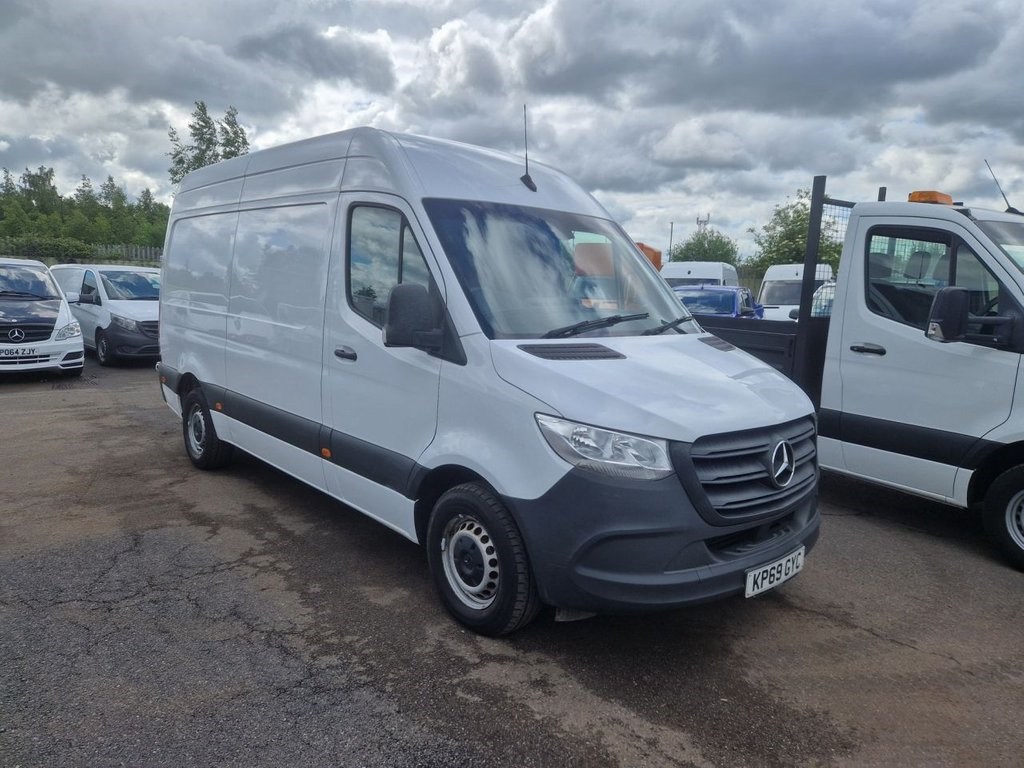 Mercedes-Benz Sprinter Listing Image