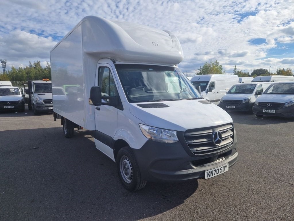 Mercedes-Benz Sprinter Listing Image