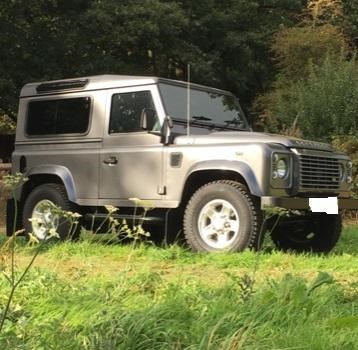 Land Rover Defender 90 Listing Image