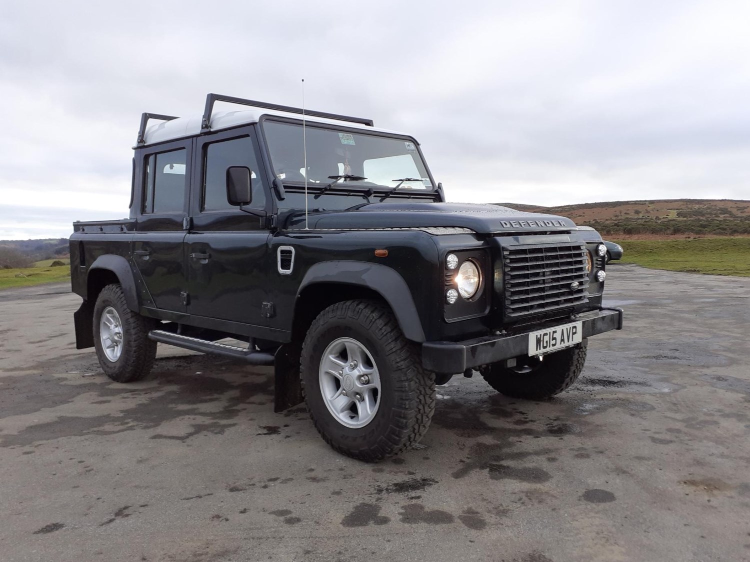 Land Rover  Listing Image