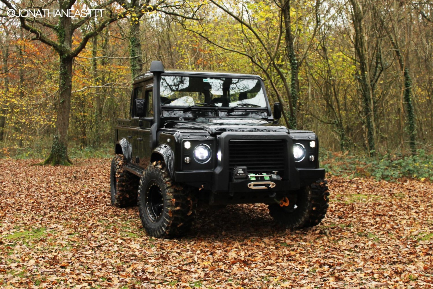 Land Rover  Listing Image