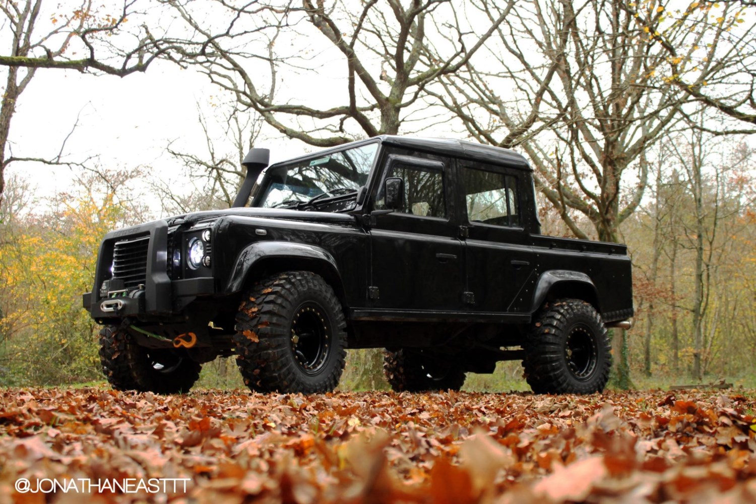 Land Rover  Listing Image