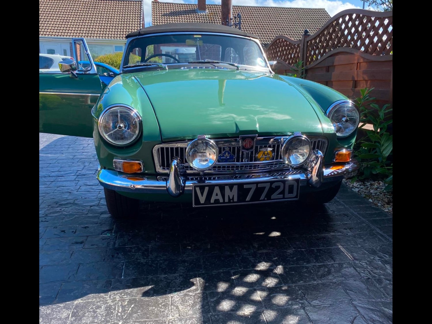 MG MGB Listing Image