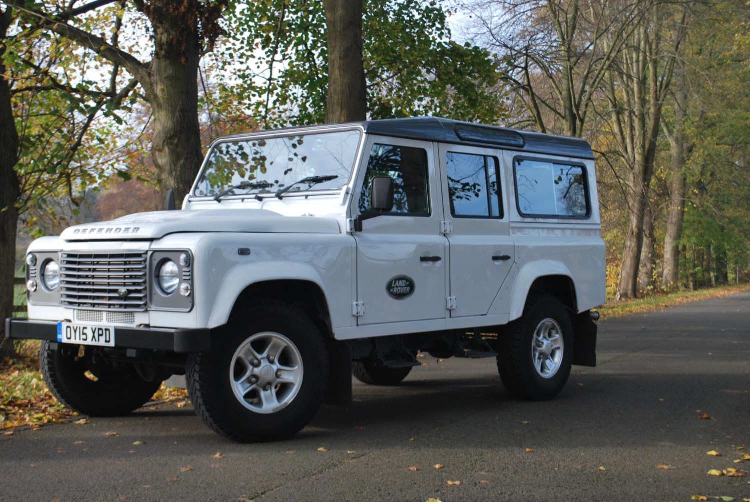 Land Rover Defender 110 Listing Image