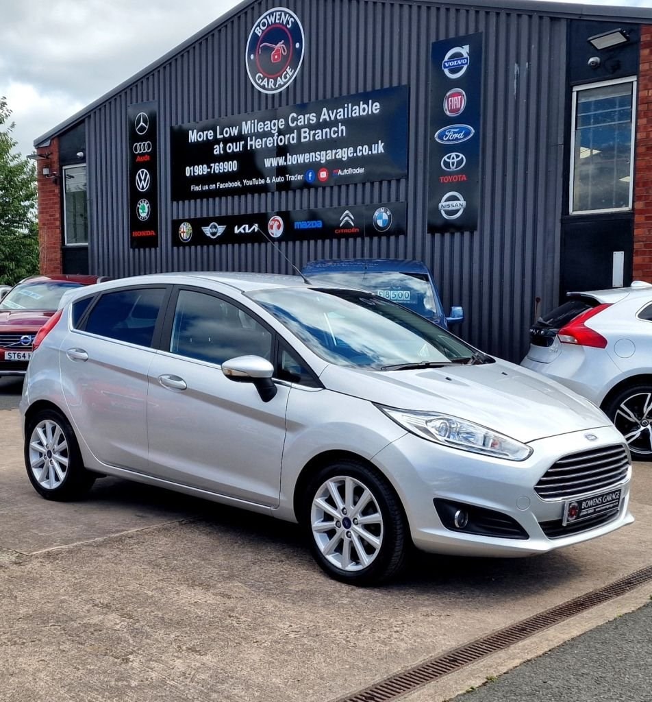 Ford Fiesta Listing Image