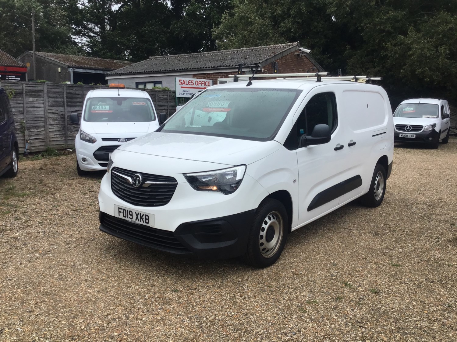 Vauxhall Combo Listing Image