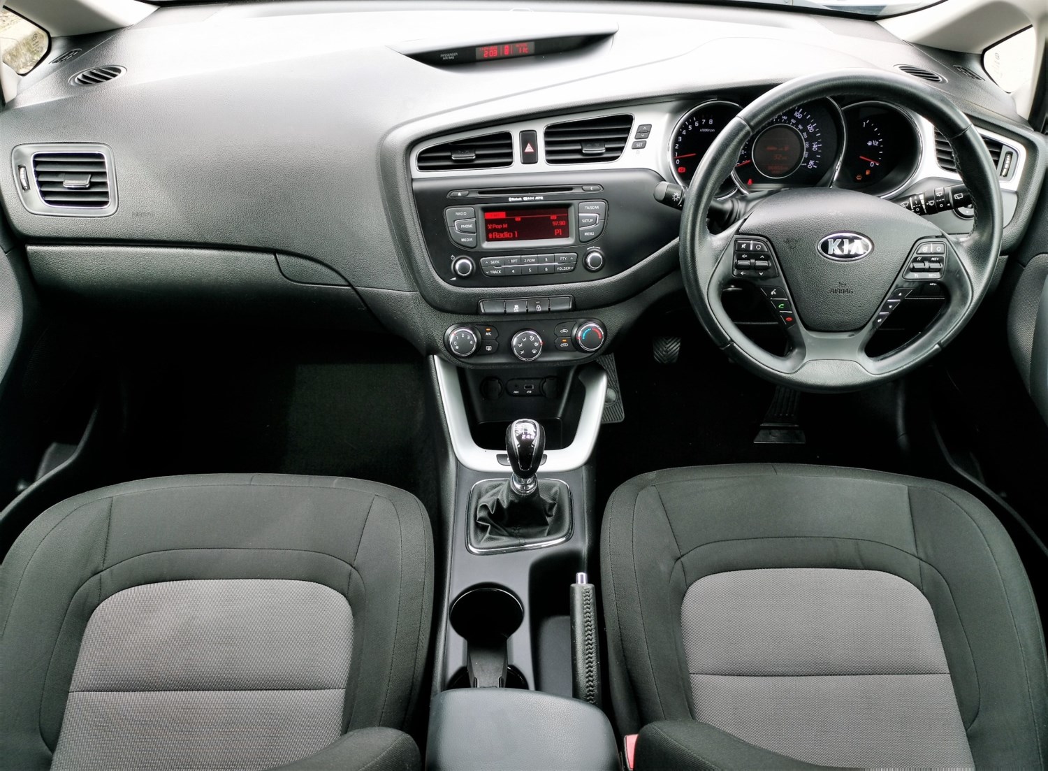 Kia Ceed Listing Image