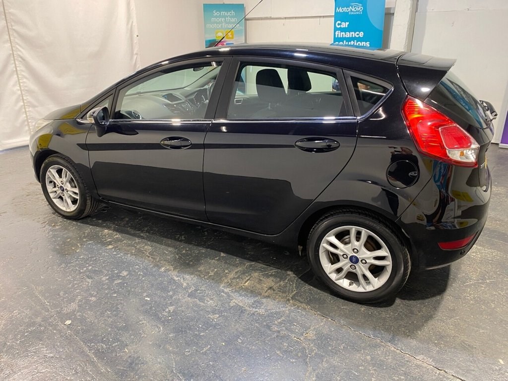 Ford Fiesta Listing Image