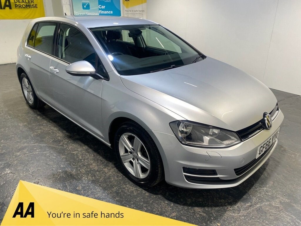 Volkswagen Golf Listing Image