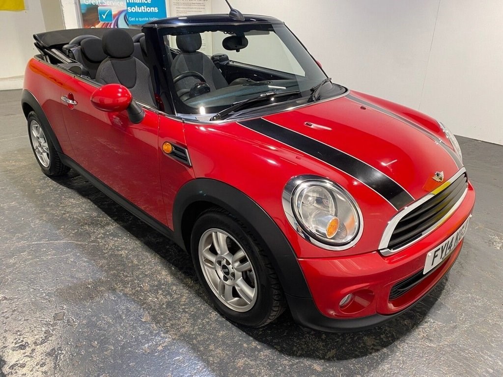 MINI Convertible Listing Image