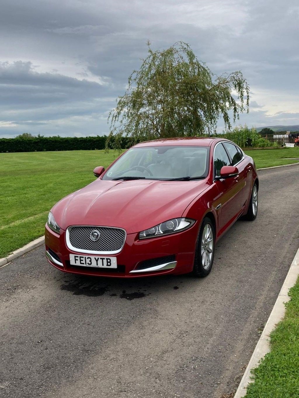 Jaguar XF Listing Image