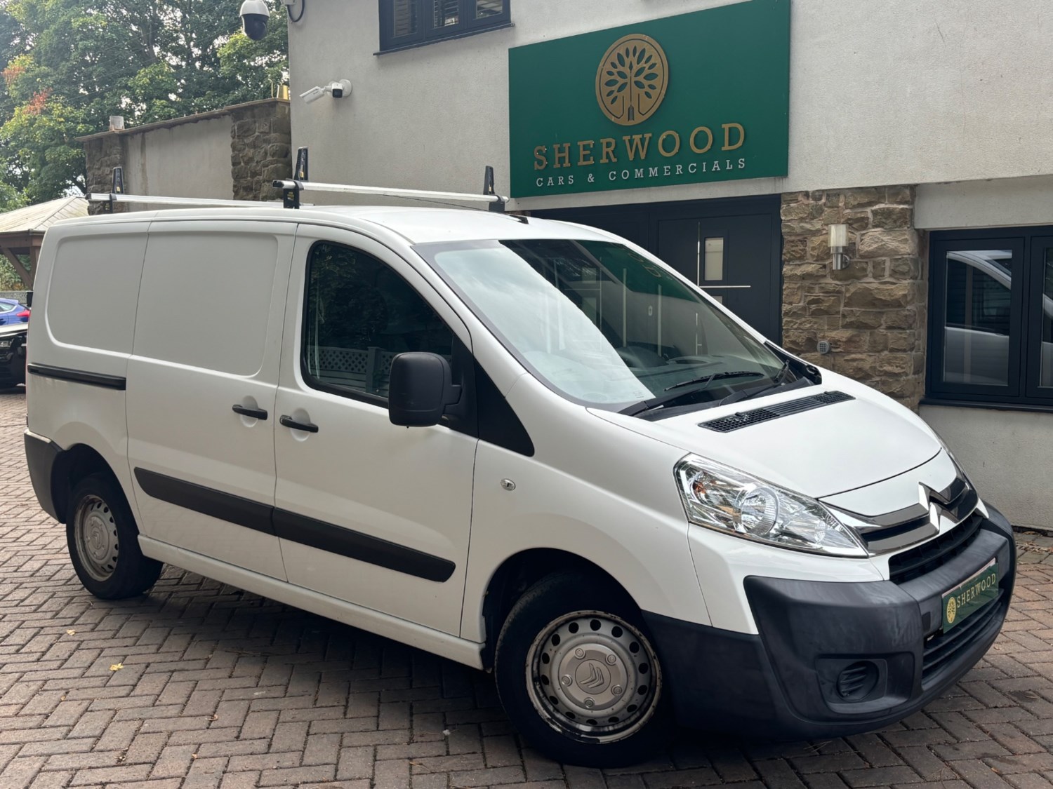 Citroen Dispatch Listing Image