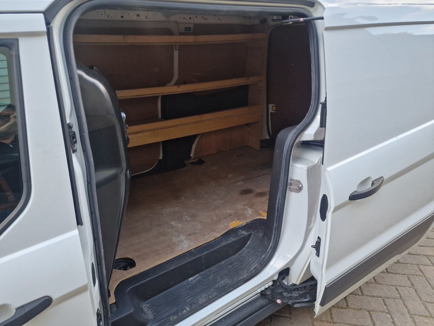 Ford Transit Connect Listing Image